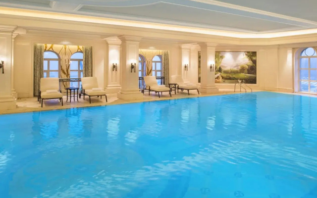 The Castle , a Luxury Collection , Dalian
