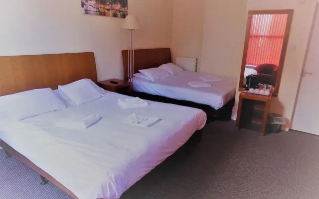 Las Palmas Hotel by the Sea