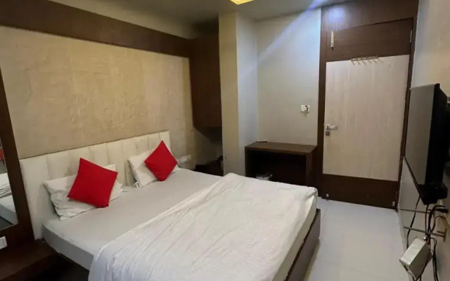 Hotel Suhagan Height