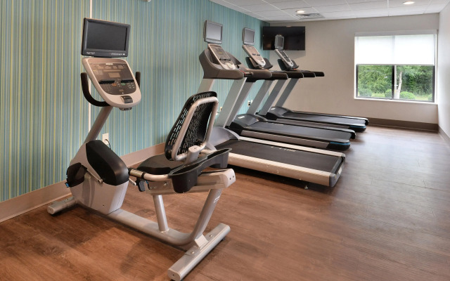 Holiday Inn Express Raleigh Durham Airport by IHG