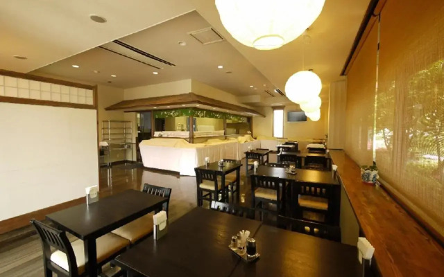 Hotel Route-Inn Court Minami Matsumoto