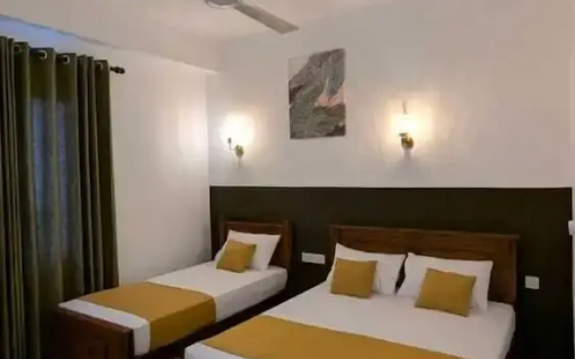 Reluxmee Hotel Anuradapura
