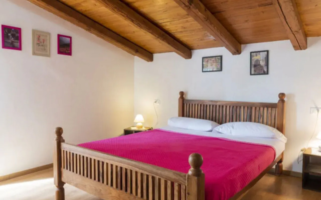 Casale Ai Noccioli (LVC165)