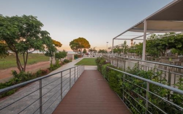 Gmp Bouka Resort Hotel