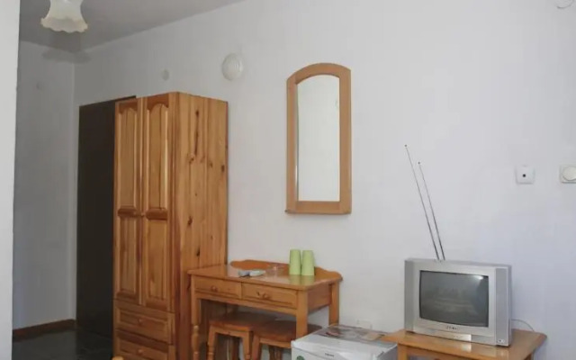 Dream House Guest House