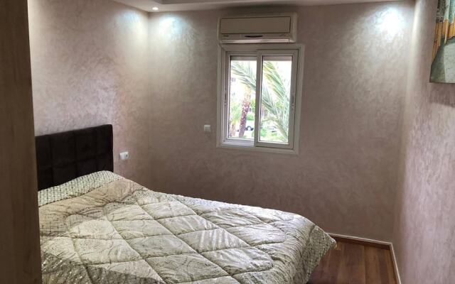 Yallahriyad Triplex For 6 Persons Max