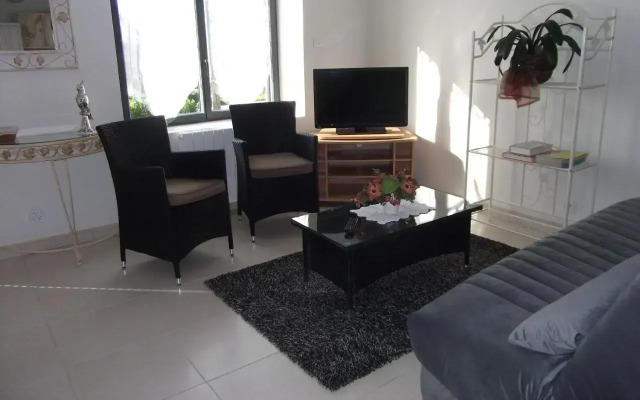 Le Logis Des Grenouilles B&B