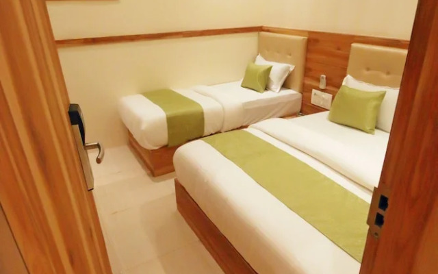 Hotel Al Madina Palace