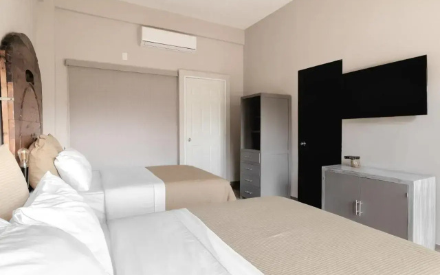 Hotel Rocaval