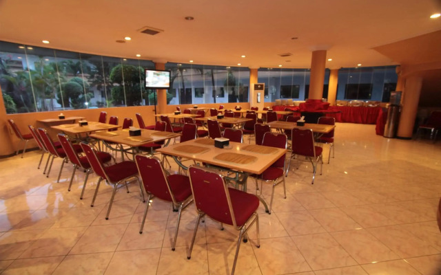 Hotel Sinar 2