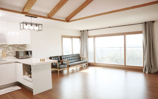 Pyosun Haevichi Pension