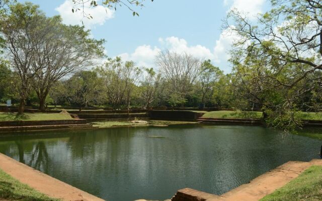 Alikele Hotel Sigiriya