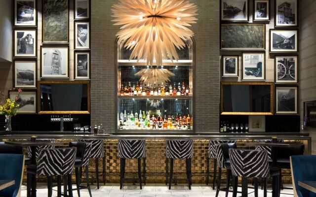 Fairmont Hotel Vancouver