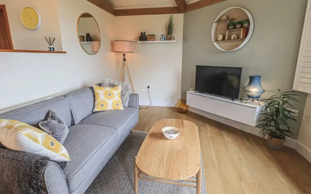 Oversands Cottage