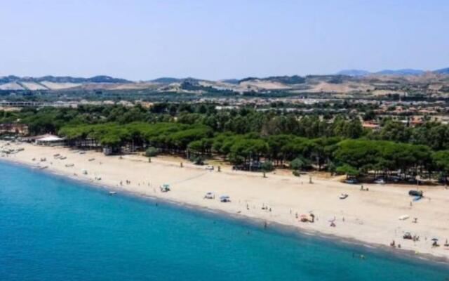 Appartamento nuovo super accessoriato sul mare