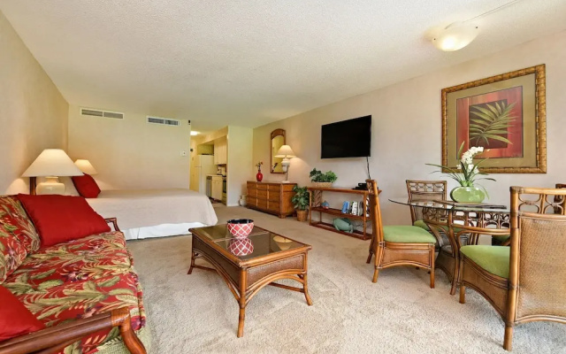Eldorado J111 Studio Bedroom Condo