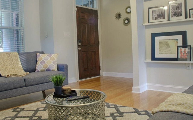 2 bedroom, East 9th Street