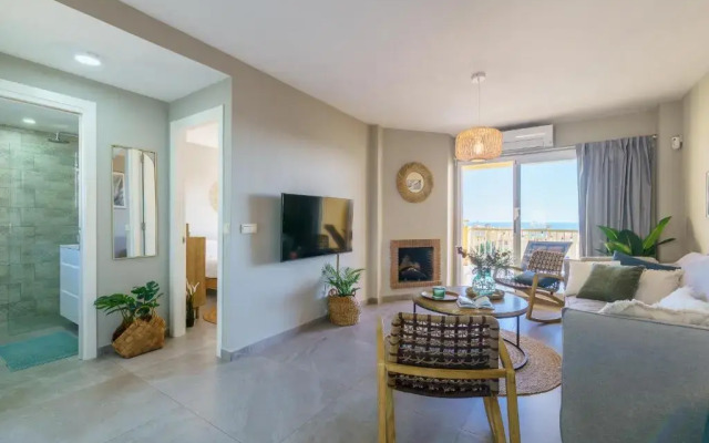 Calahonda Royale Seaview Suite