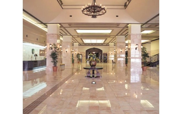 Royal Tainai Park Hotel