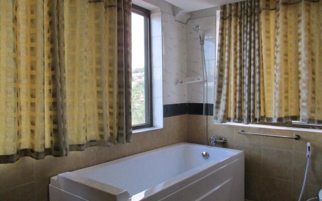 Kingdom Hotel