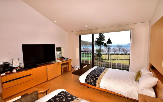 L'Hotel du Lac – Guest Rooms – Nagahama