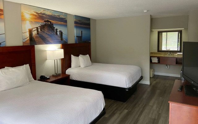 Days Inn by Wyndham Ozark