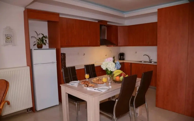 Spotless Apt in the Heart of Sisi