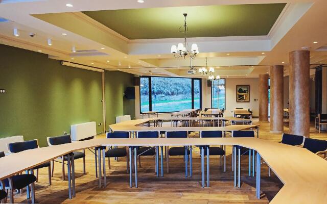 Hot Springs Medical and Spa Hotel