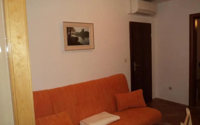 Apartments Racetin