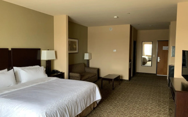 Holiday Inn Express & Suites Pecos