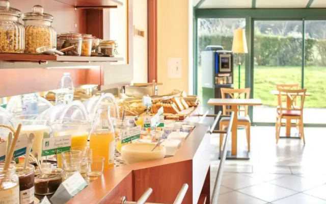 Brit Hotel Chateaudun