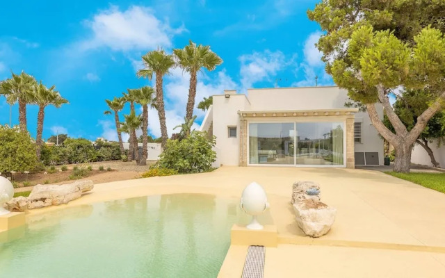 Villa Eriberto - Pool 3 Bedrooms 8 Sleeps