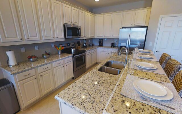 Veranda Palms Resort