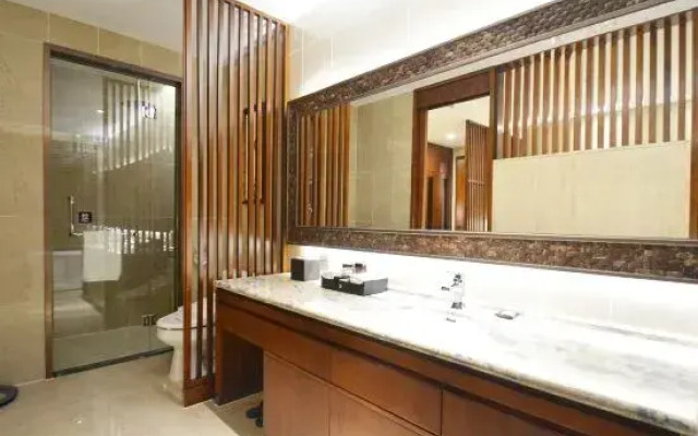 Changshen Yijiaren Hotel