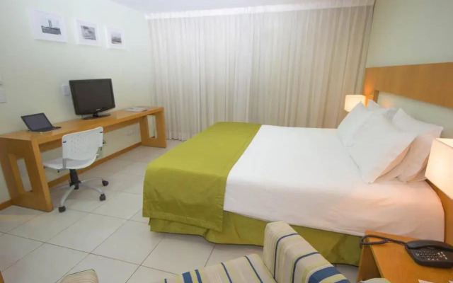 Naoum Hotel