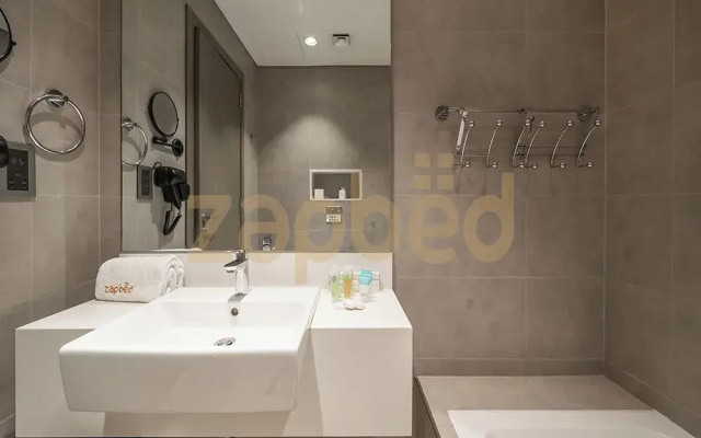 Zapbed-1 BR in District One Residence 16
