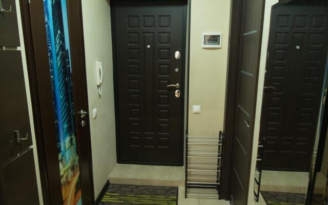 Apartments on Sevanskaya street, 4