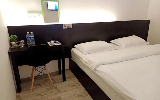 Tambun Warm Hotel