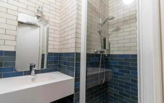 CALM Appart' & Hostel