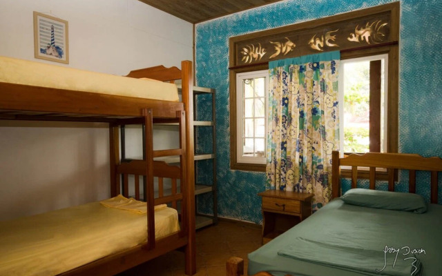 Spanish by the Sea - Bocas - Hostel