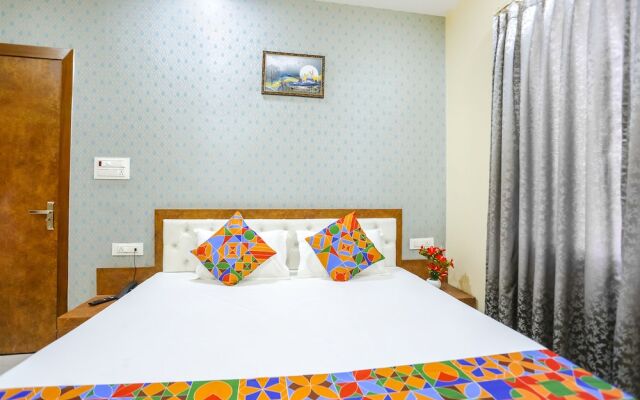 Fabexpress Aditya Guest House