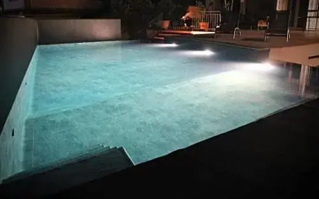 LeTreDonne-Villa con piscina
