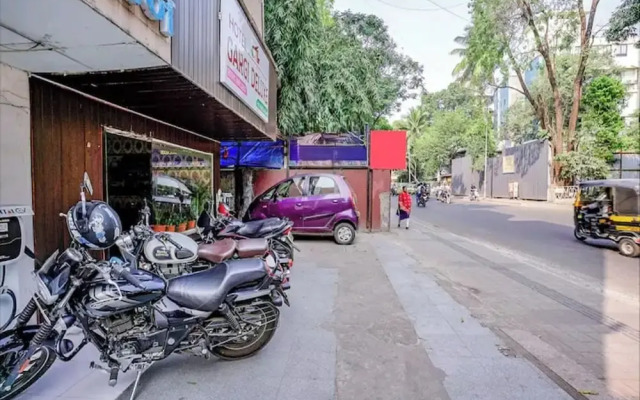 Hotel Gargi Deluxe