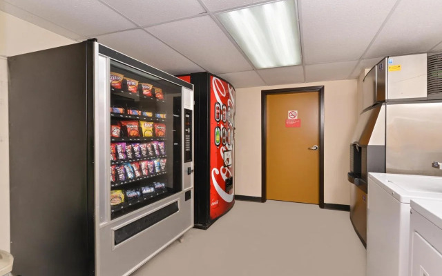 Executive Inn & Suites