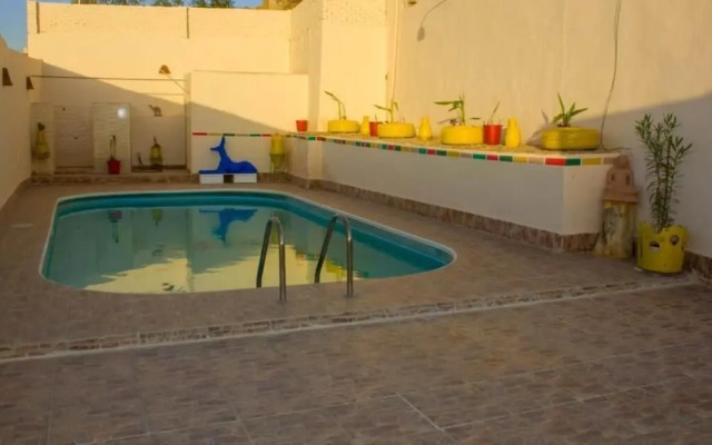 Desert Paradise Lodge