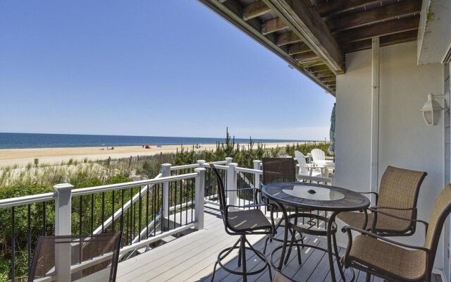 Seaside Villas Unit #9 by Long & Foster