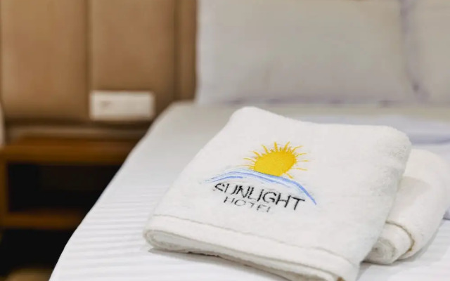 Sunlight Hotel