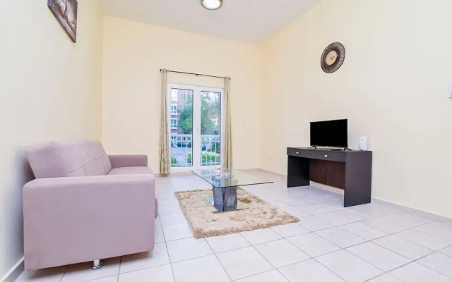 OYO 163 Home 1Bhk Discovery Garden City View