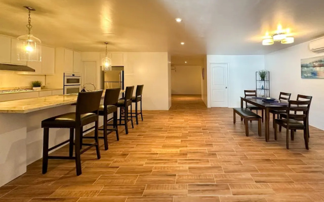 Spacious 3BR House Near Iconic Sandy Beach