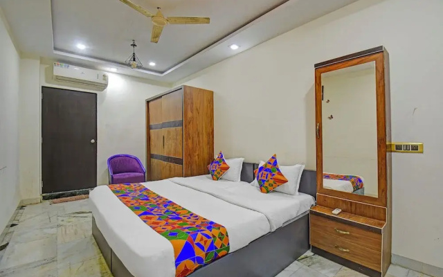 FabHotel Classic Square I